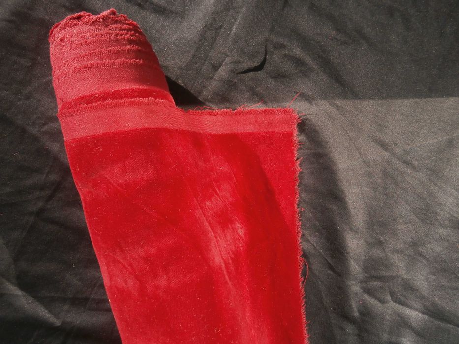 Плат,Плюш,Червен,Луксозен,Покривка,Соц.