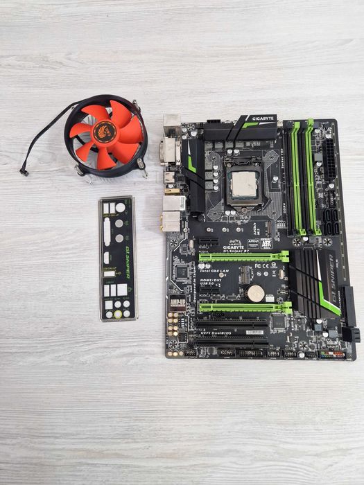 Gigabyte G1 Sniper B7 + Intel Core i5 - 7400 3.00 GHz редкий комплект!