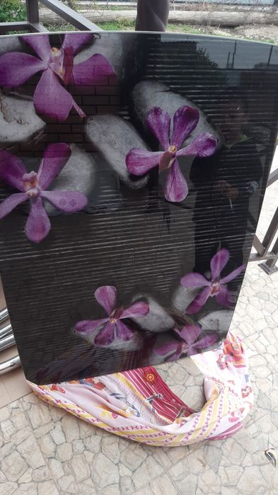 Стол для кухни срочно