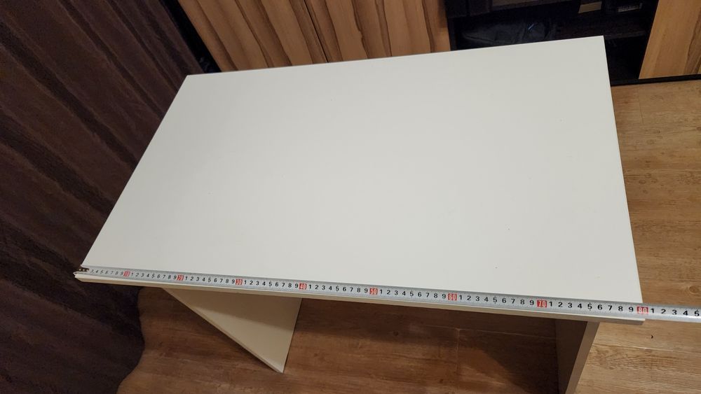 Стол офисный белый