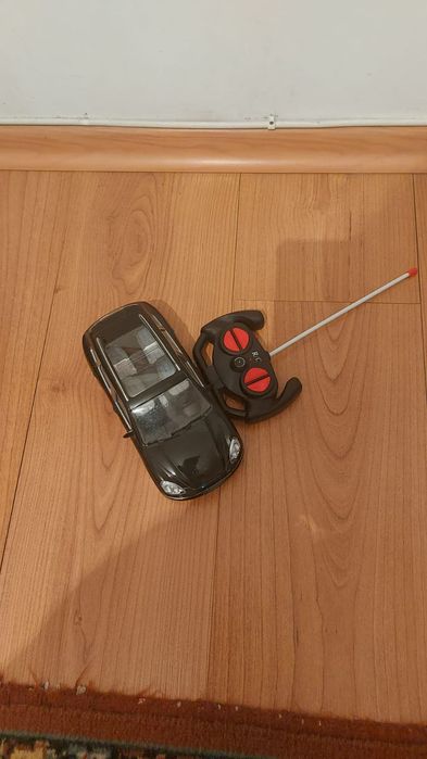 Продам машинки, б/у