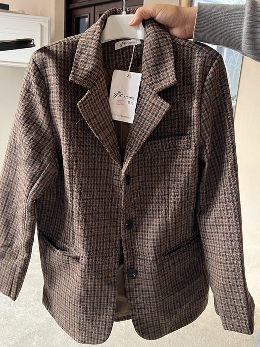 Костюм, новый, качественный