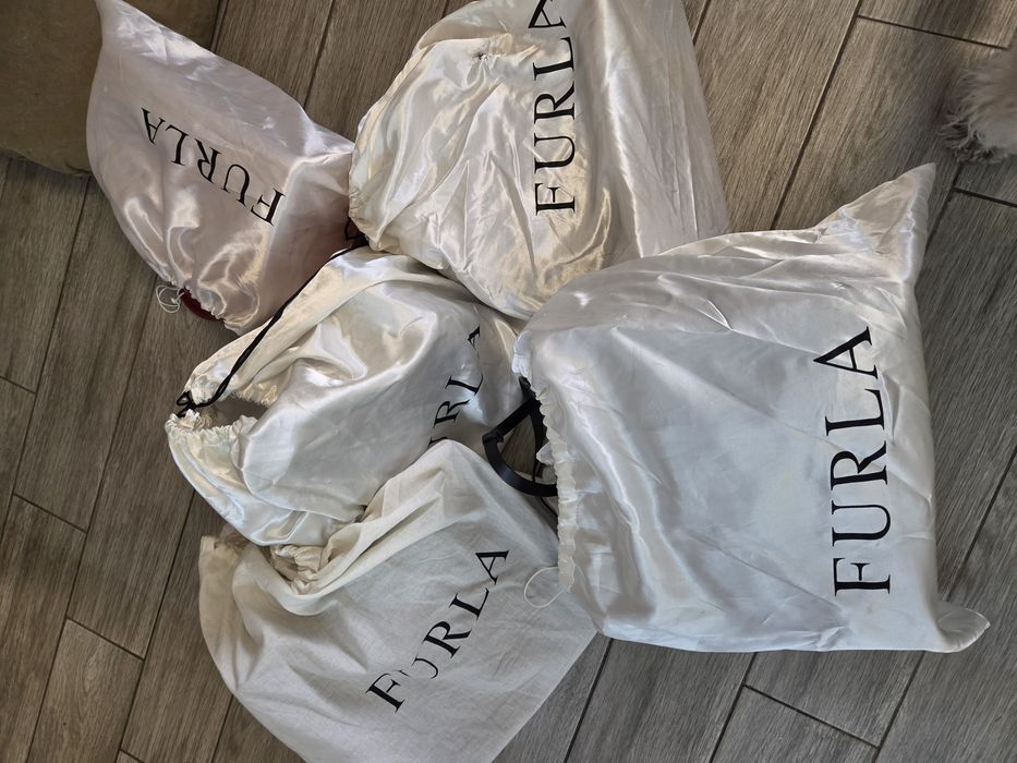 Чанти Furla различни модели
