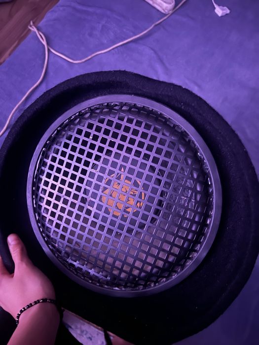 Vand boxe ,tun de bass si statie