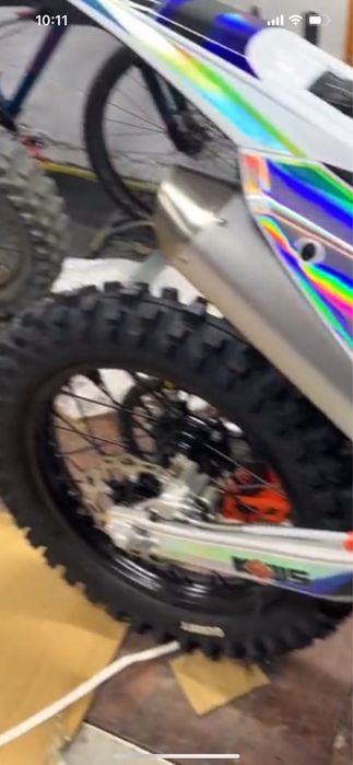 Мотарды на эндуро