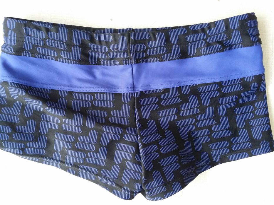 Плавки очки шапочка для купания.