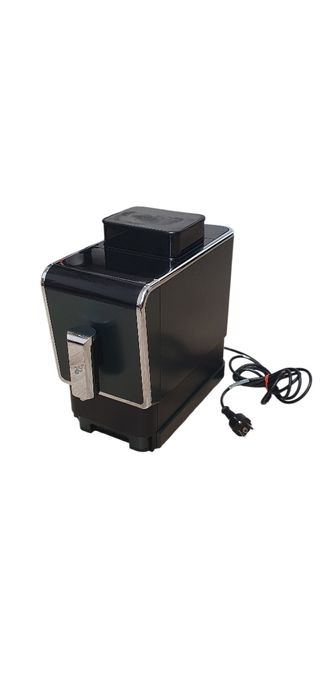 Aparat de cafea Espressor automat Tchibo Esperto Caffe

Functioneaza perfect ! 

Transport prin olx fan courier.

Deschidere de livrare.