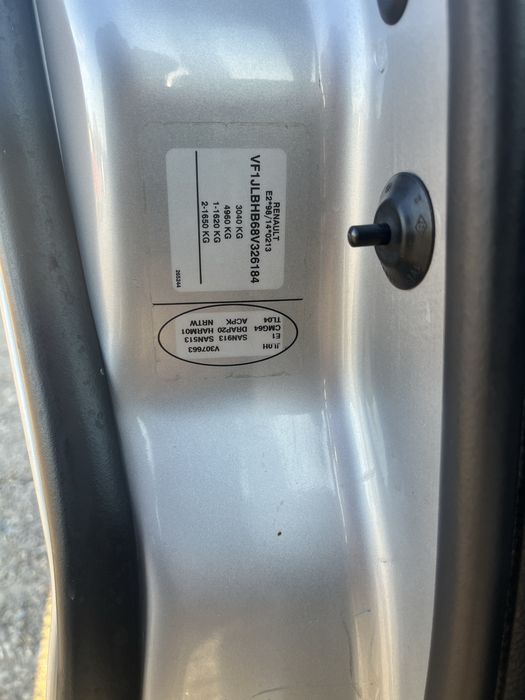 Vand renault trafic 8+1