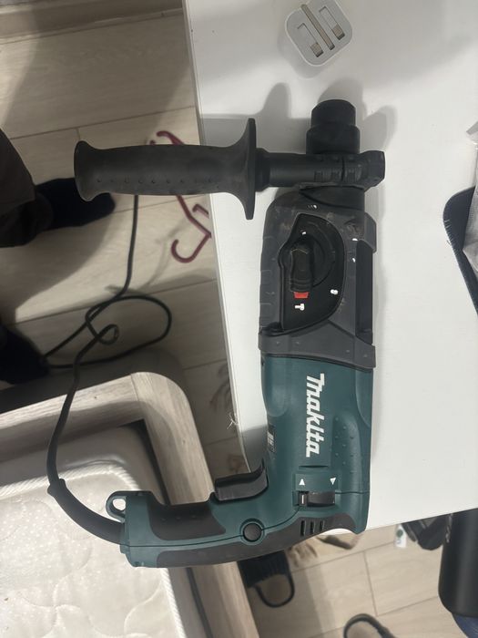 Перфоратор Макита