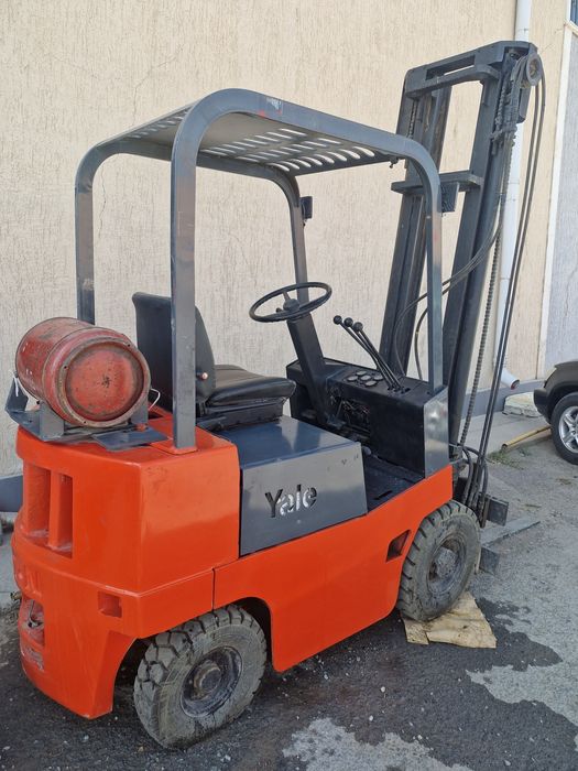 Продаётся кара срочно