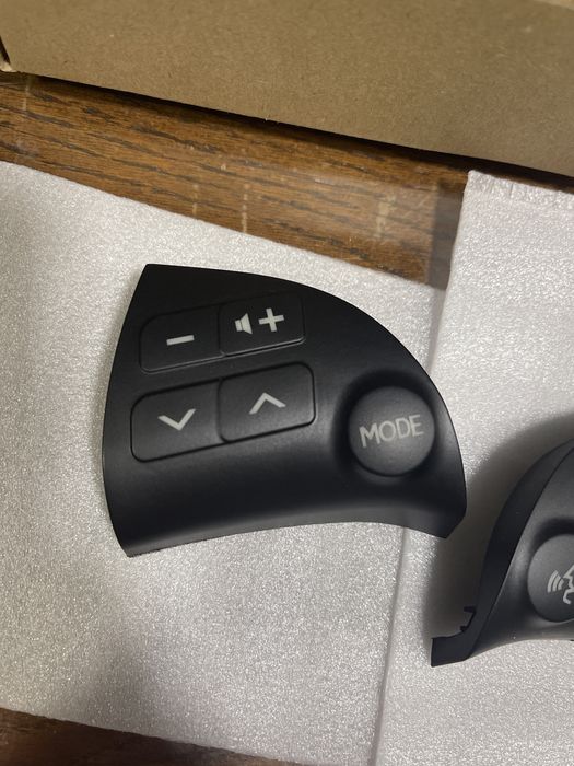Кнопки на мульти руль lexus es350