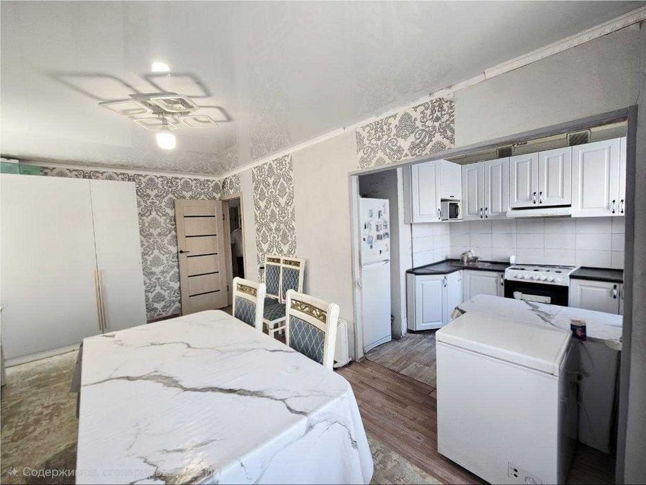 **Продам 3х-студию в 7мкр, р-н Аяна