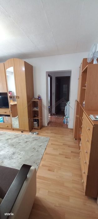 Apartament 2 camere semidecomandat Gara