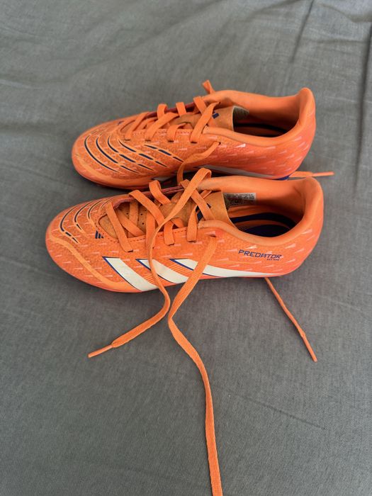 Adidas калеври 33,5 номер
