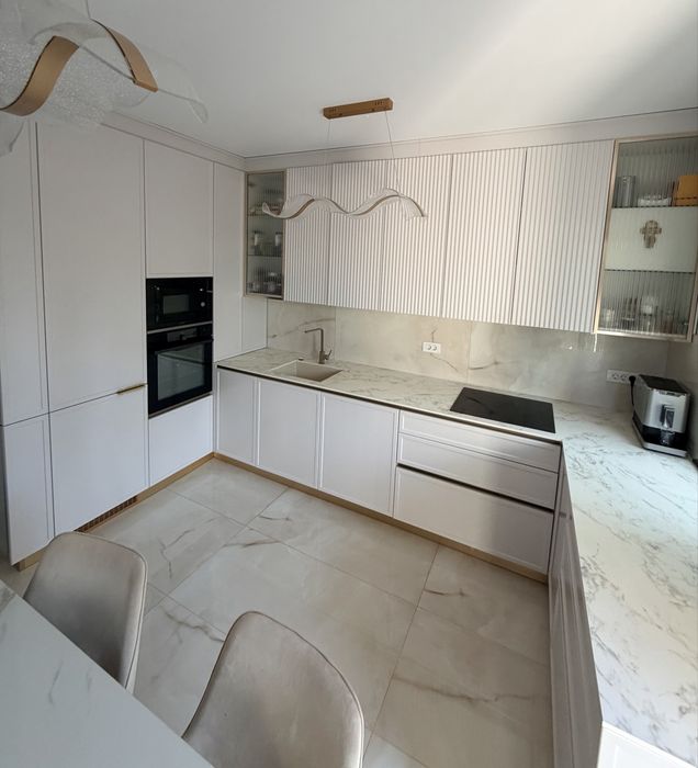 CASĂ DUPLEX PREMIUM | 234 MP CONSTRUIȚI | 250 MP TEREN | Complet mobilată | Chitila