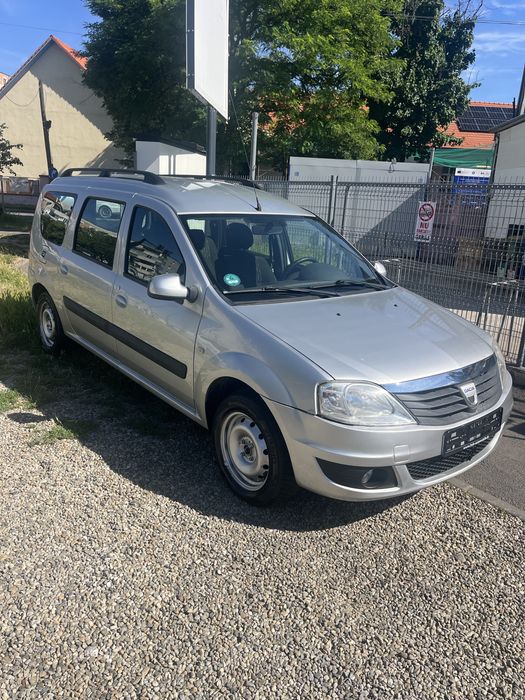 DACIA Logan 2011 — imagine 2