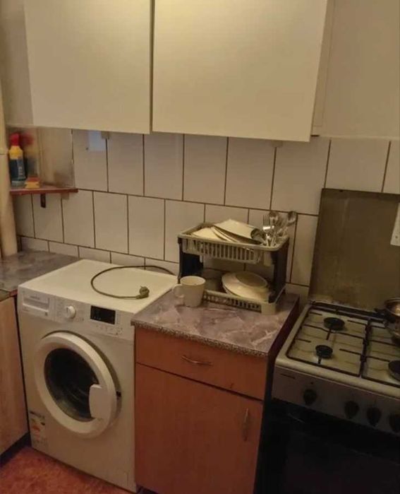 Inchiriez apartament cu 2 camere