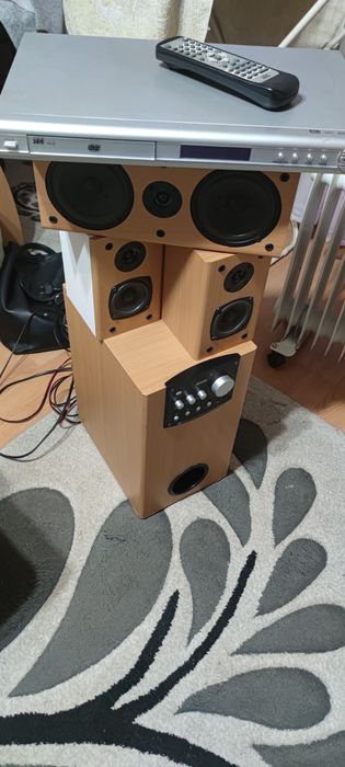 Sistem audio Genius 5.1( configurație 3.1)+Dvd Seg