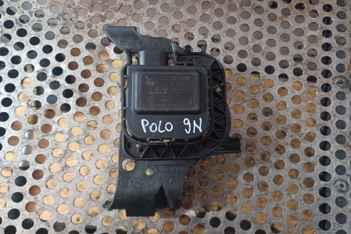 MOTORAS CLIMA 0132801204 Volkswagen Polo