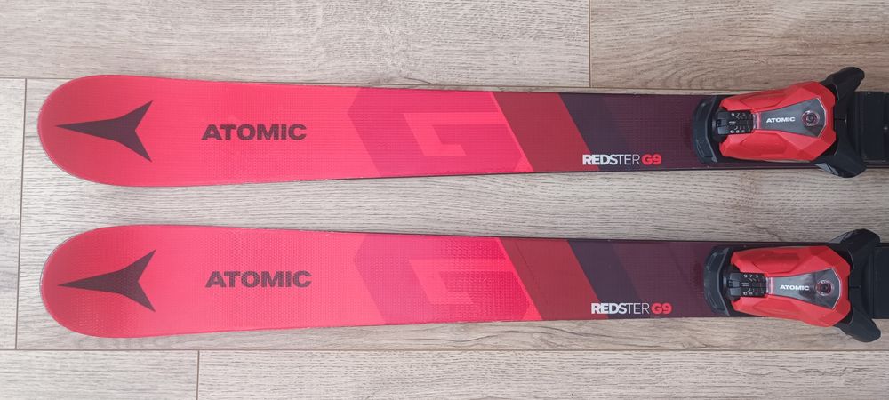 Atomic REDSTER G9 FIS J-RP³ + ICON 10 / S9 FIS J-RP³ + COLT 10