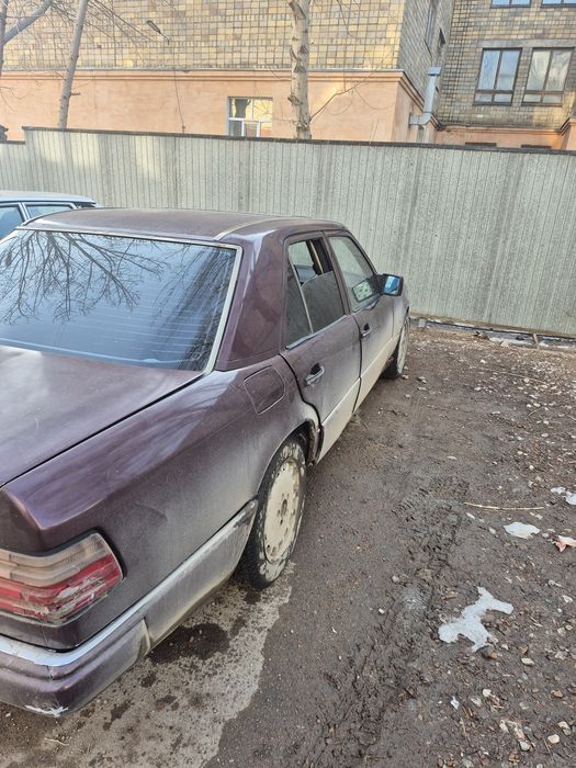 Продам Мерс е230 124 кузов