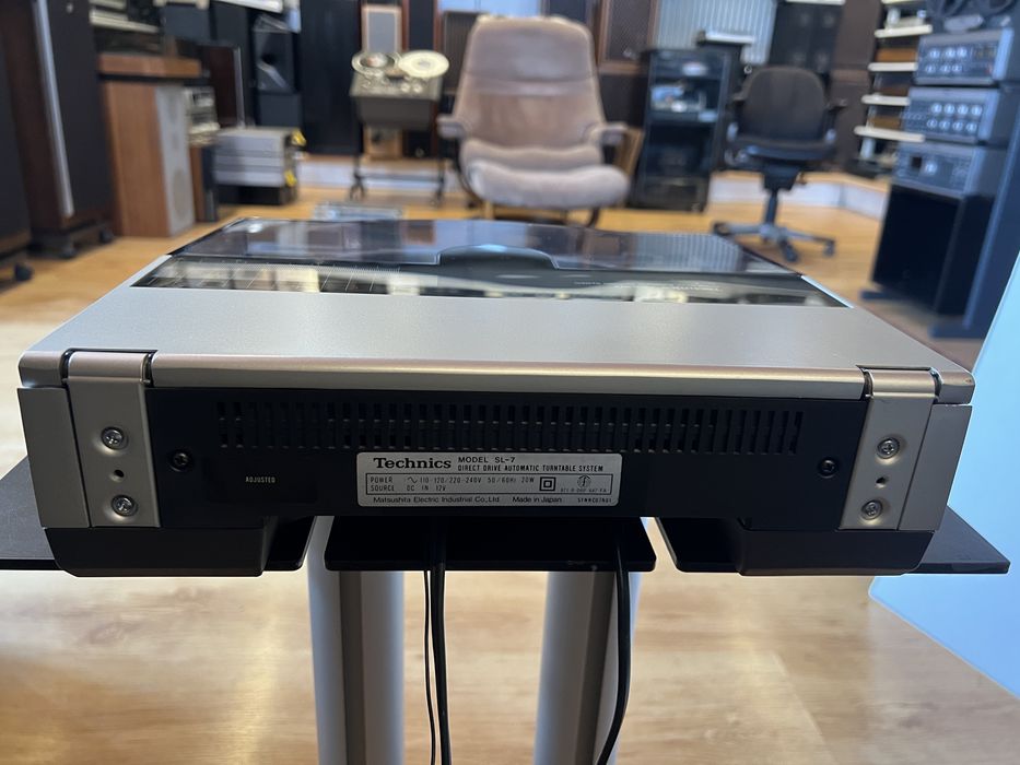 Pickup automat Technics SL-7