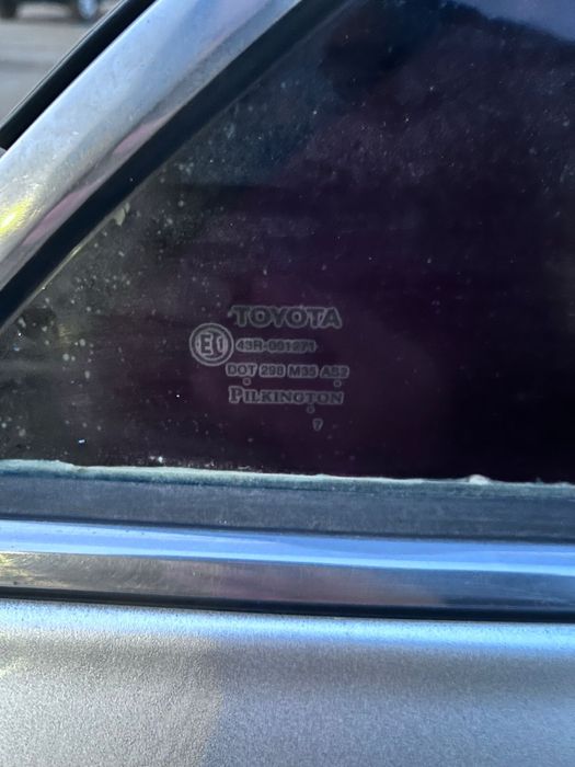 Задний дверь тойота 40 серебро