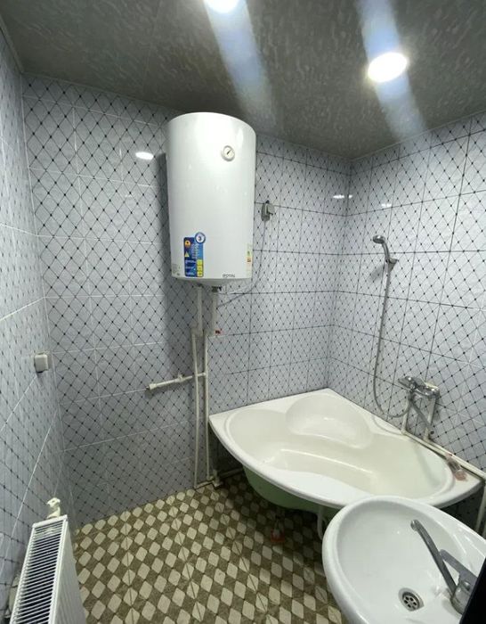 Квартира сотилади