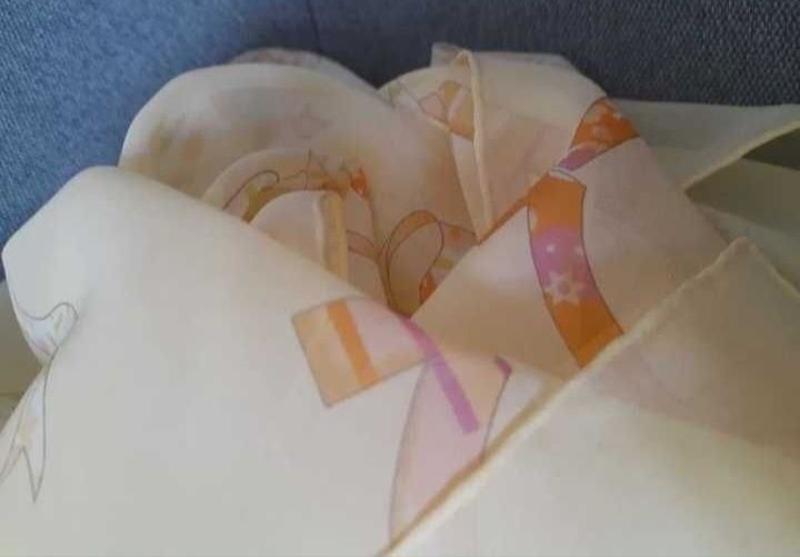 Esarfa Ferragamo, matase, 190 lei