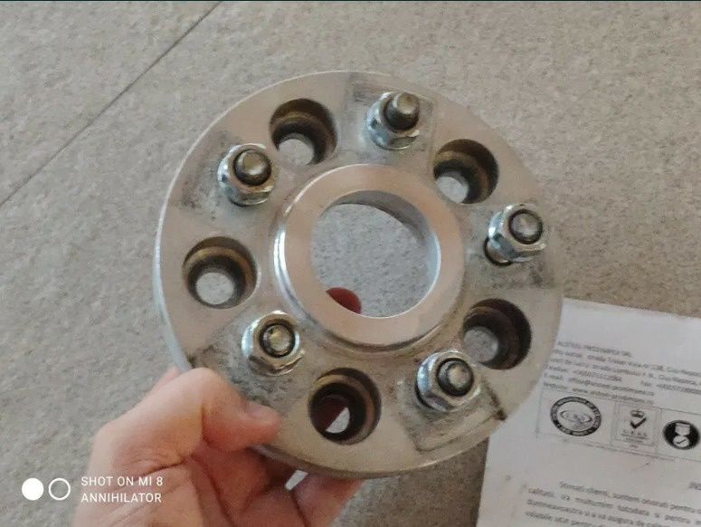 Flanșe adaptoare 5x114.3 -> 5x110 (Toyota Suzuki Lexus)