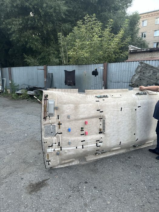 Продам потолок/обшивка крыши Альфард