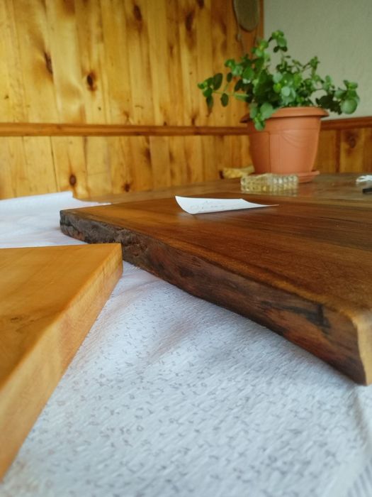 Дъски за сервиране и рязане