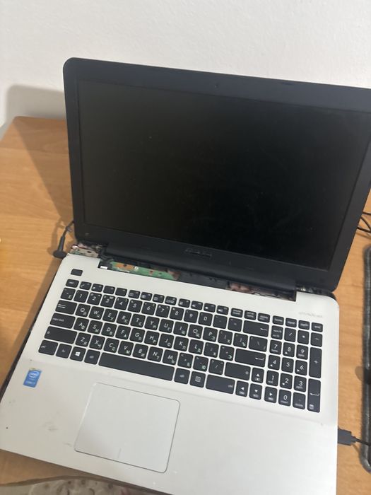 ASUS X555LD 50% (запчасть/ремонт)