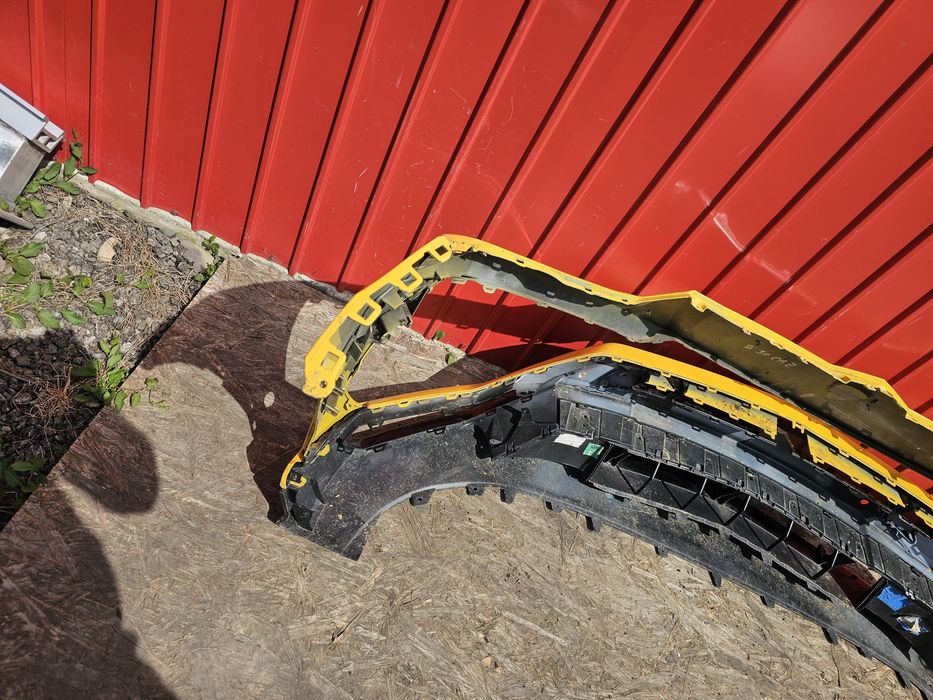 Bara fata Lamborghini Urus cod 4ML807437