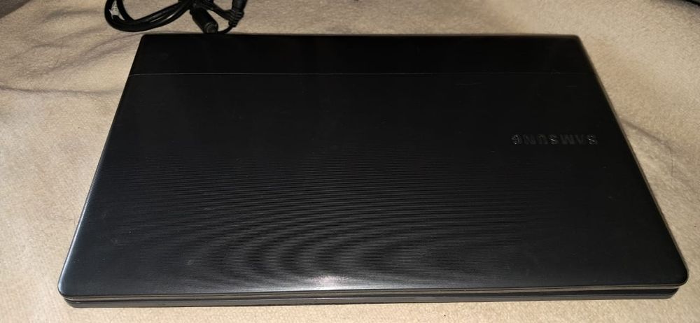 Ноутбук Самсунг ...