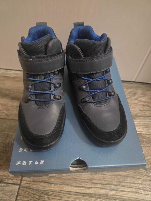 Детски обувки Geox номер 33