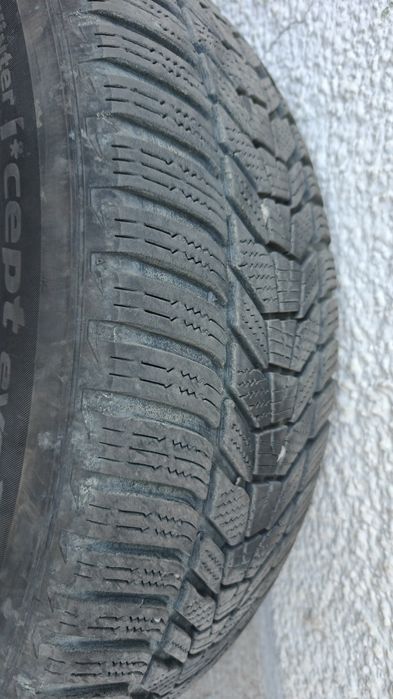 Cauciucuri 235 60 r18 Hankook iarna