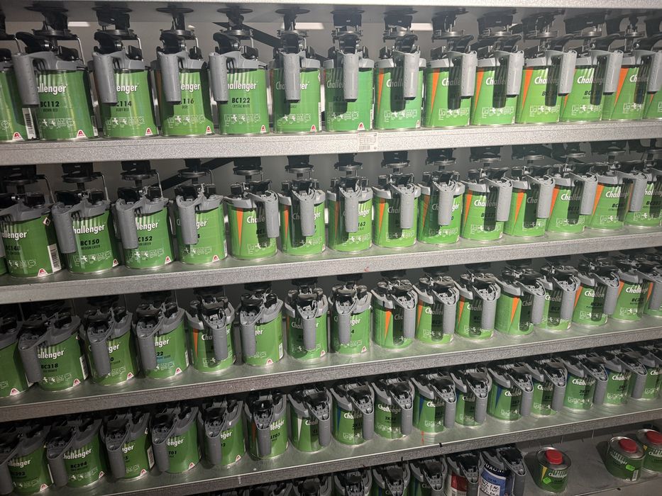 Imbuteliem Spray Vopsea in cod de culoare auto si ral