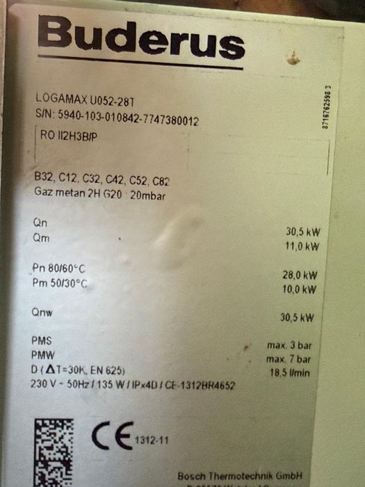 Centrala Buderus U052-28T, boiler fisurat