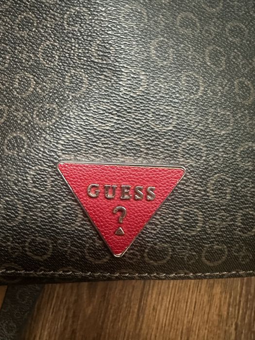 Раница Guess