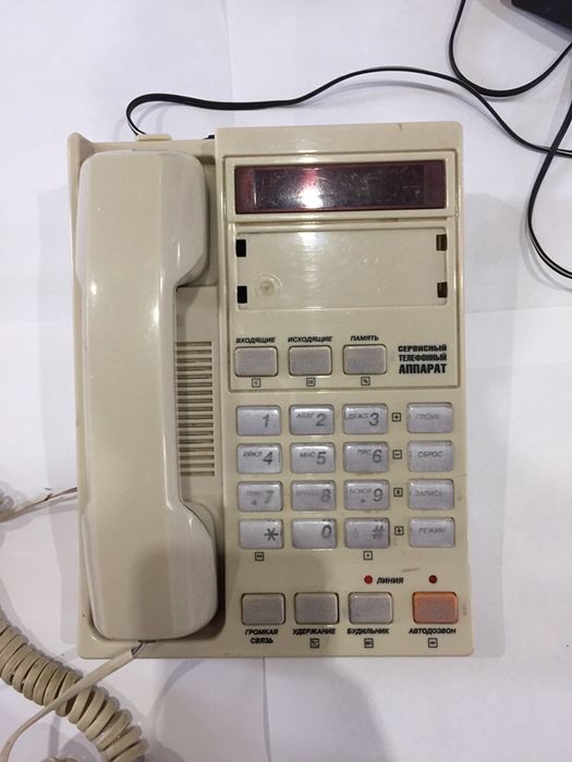 Стационарный телефон и беспроводный терминал