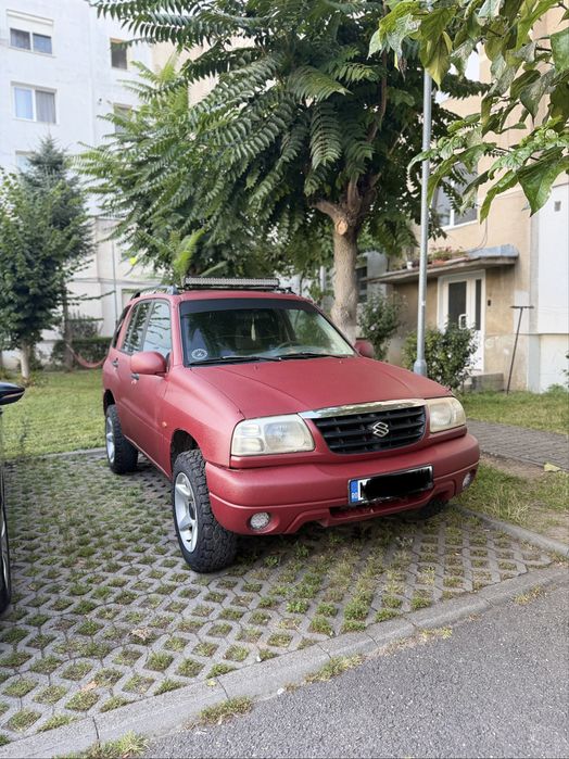 SUZUKI GRAND VITARA  2003 , 2.0 benzină  ,4x4 ,128 cai ,MIC/MARE cu reductor