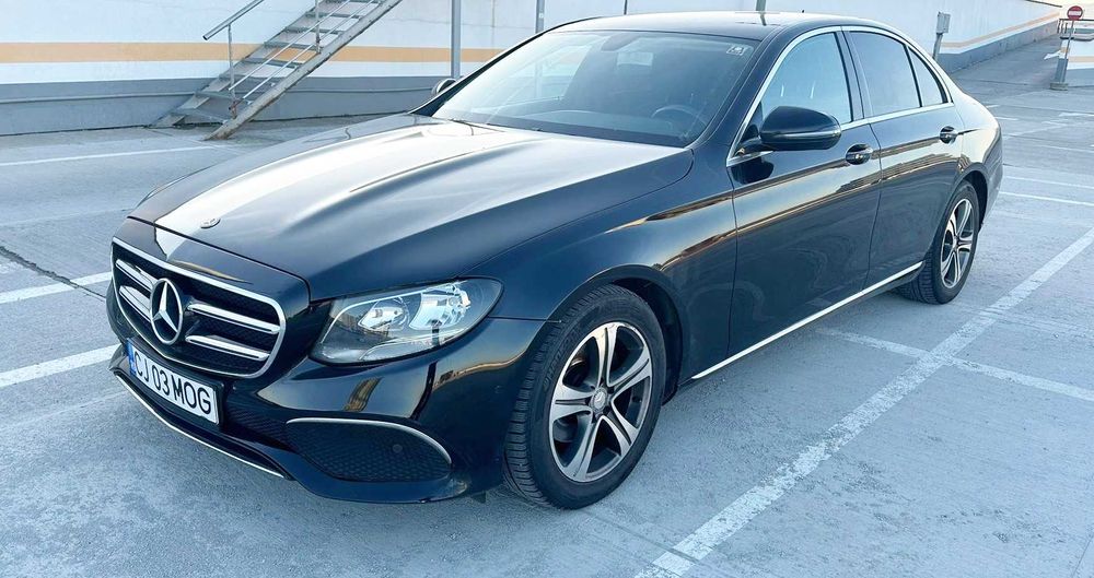 MERCEDES-BENZ E-Class