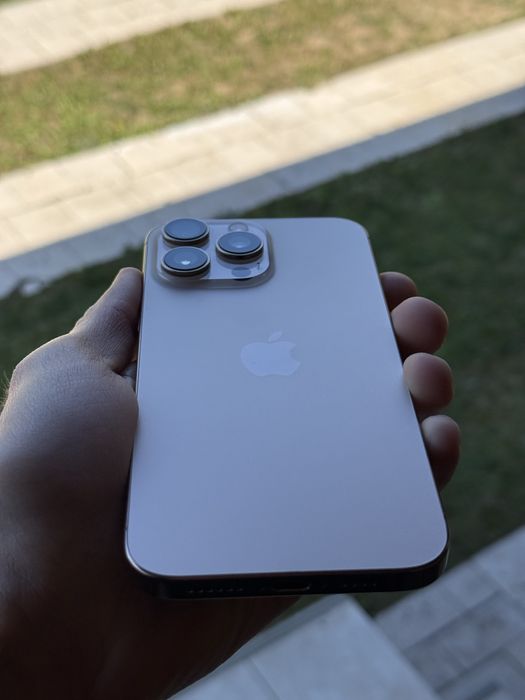 iPhone 16 Pro Max Desert Titanium 512GB impecabil