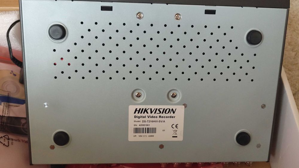 Цифров видеорекордер с хард диск за 16 камери.