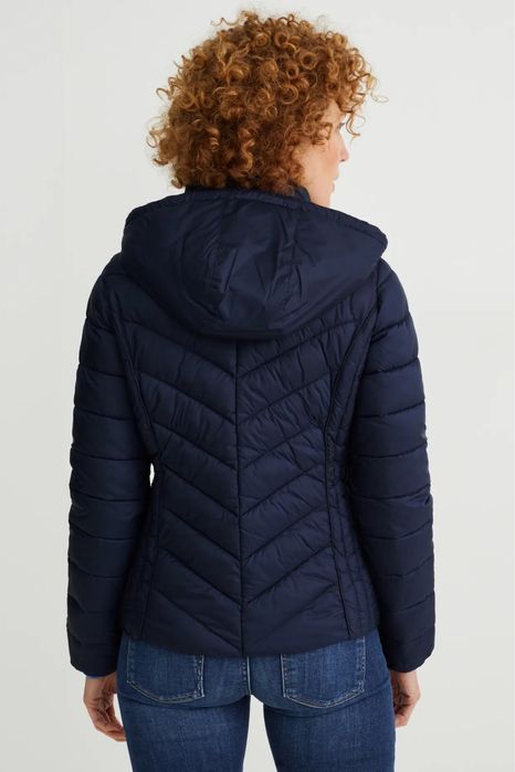 Geacă C&A matlasată cu glugă 46