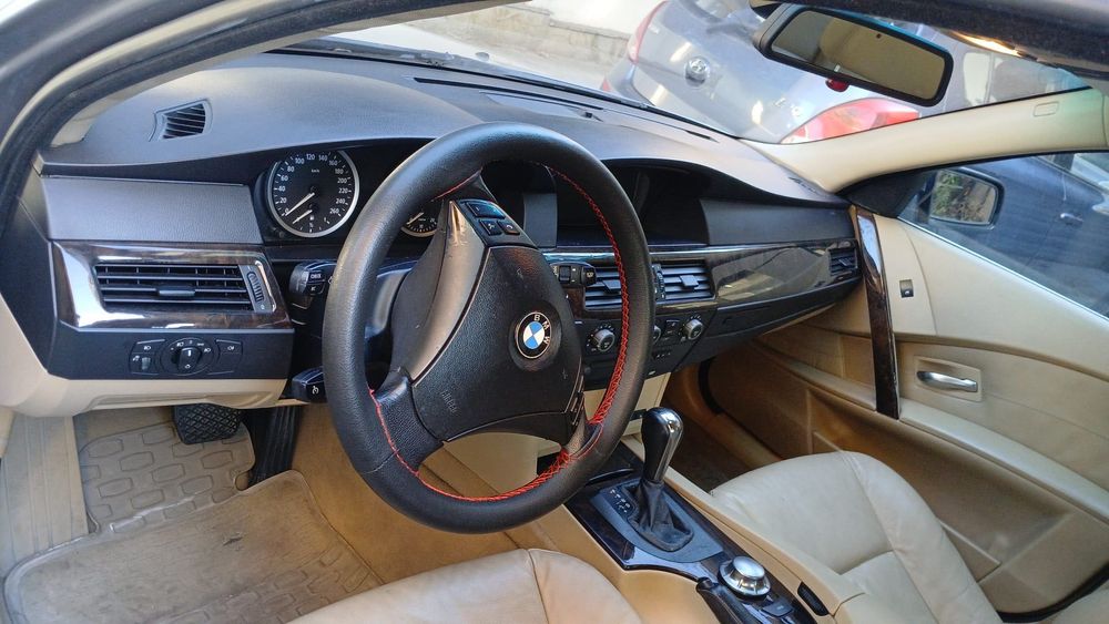 BMW лек автомобил 525