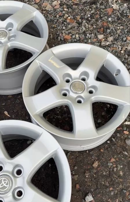 Диски на 16 5/114,3