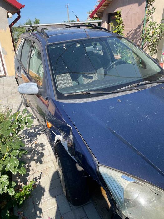 FORD Focus 2001 — imagine 4