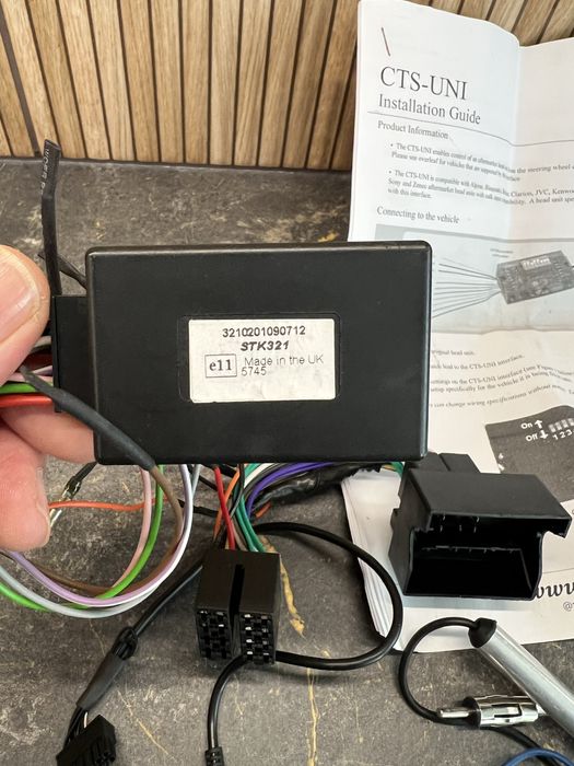 Connects2 CTS-UNI Skoda Octavia CAN-Bus Интерфейс/управление от волана
